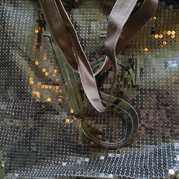 Victoria’s Secret sequin tote bag - Picture 2 of 4